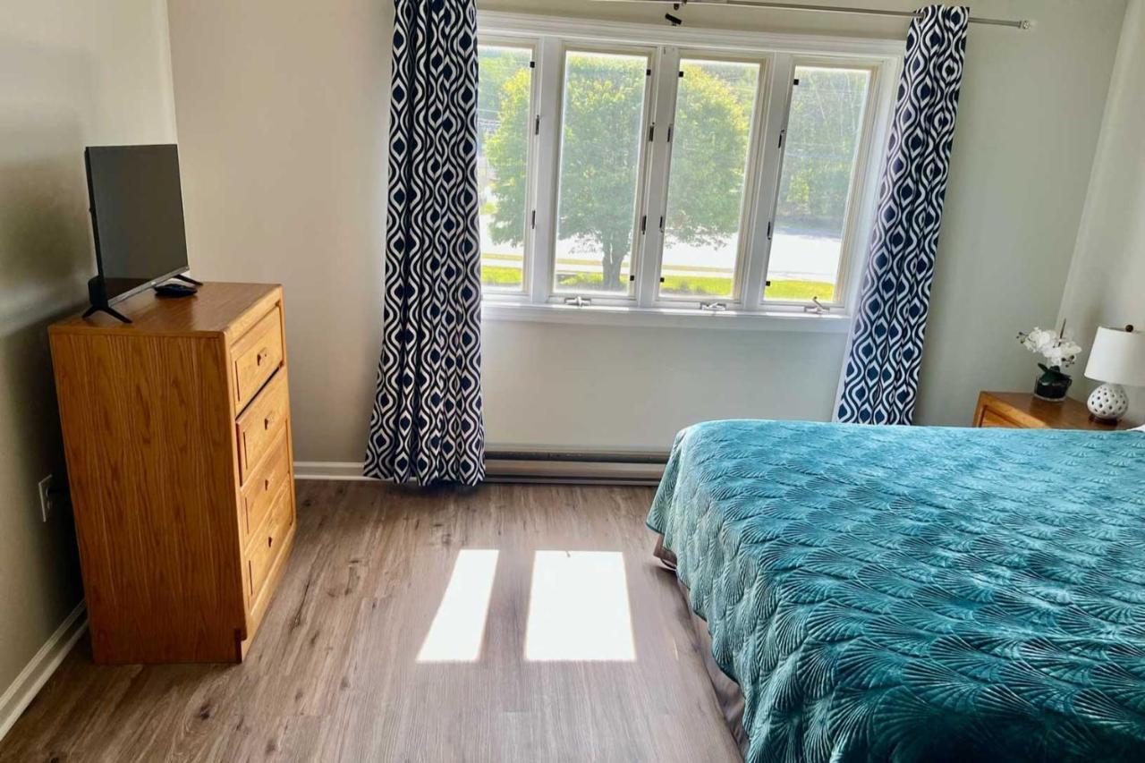 Lincoln Condo With Views, Pool, Hot Tub And Balcony! 外观 照片